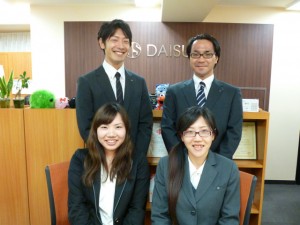 管理部　集合写真